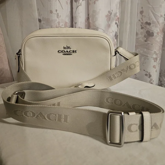 Coach Mini Jamie Camera Bag - Like NEW - Picture 3 of 11